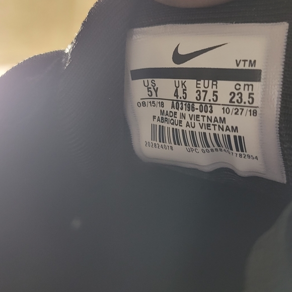 Nike Air Max 720 'Throwback Future' Anthracite - Picture 8 of 8